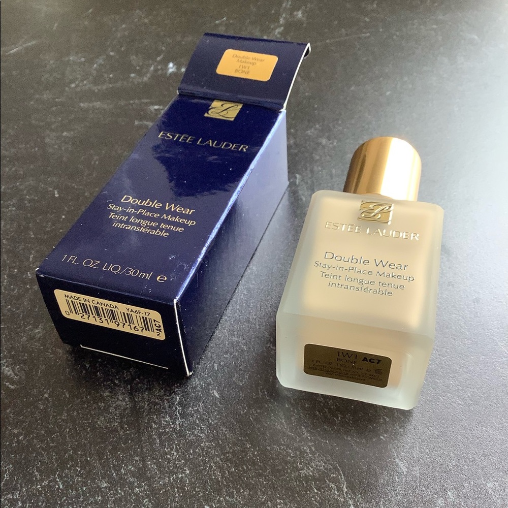 Estée Lauder double wear foundation